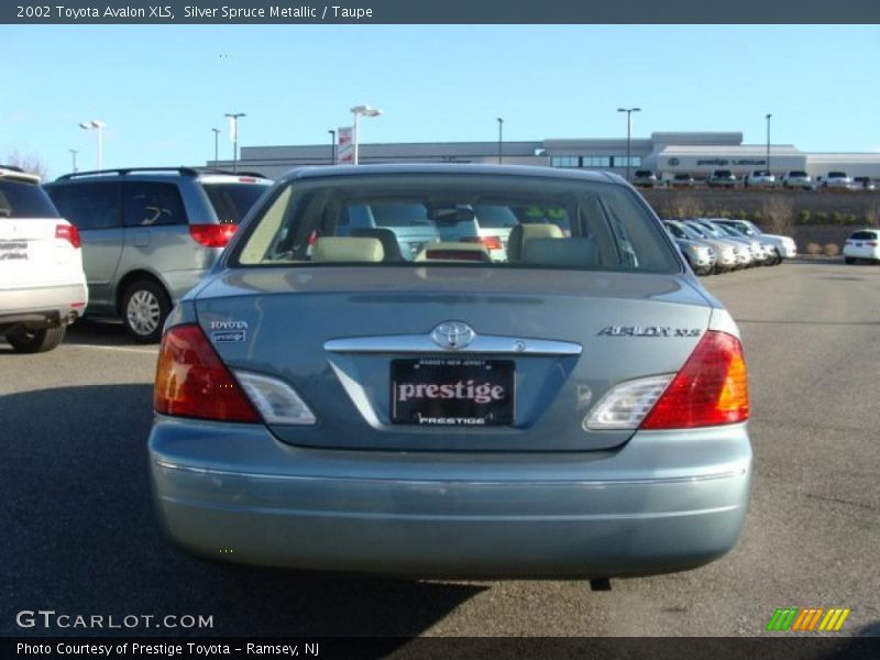 Silver Spruce Metallic / Taupe 2002 Toyota Avalon XLS