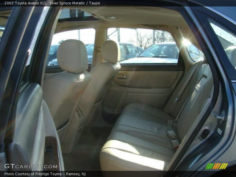 Silver Spruce Metallic / Taupe 2002 Toyota Avalon XLS