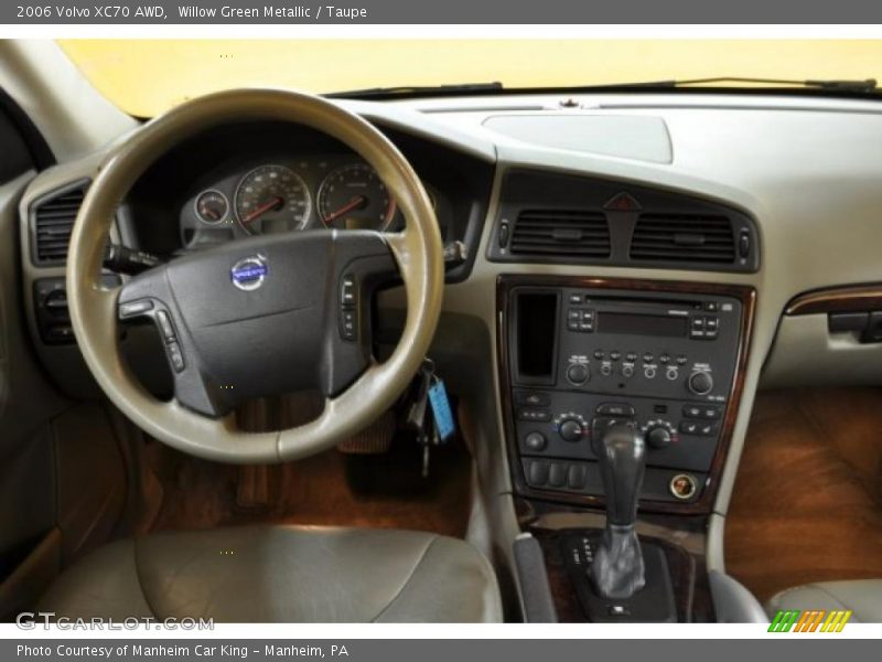 Willow Green Metallic / Taupe 2006 Volvo XC70 AWD