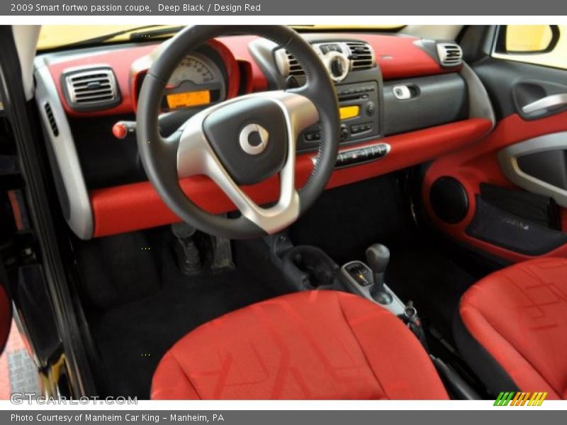  2009 fortwo passion coupe Design Red Interior