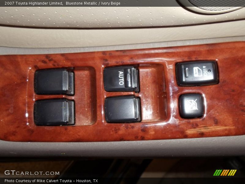 Bluestone Metallic / Ivory Beige 2007 Toyota Highlander Limited