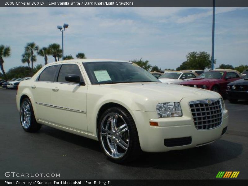 Cool Vanilla White / Dark Khaki/Light Graystone 2008 Chrysler 300 LX