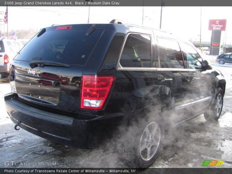 Black / Medium Slate Gray 2006 Jeep Grand Cherokee Laredo 4x4