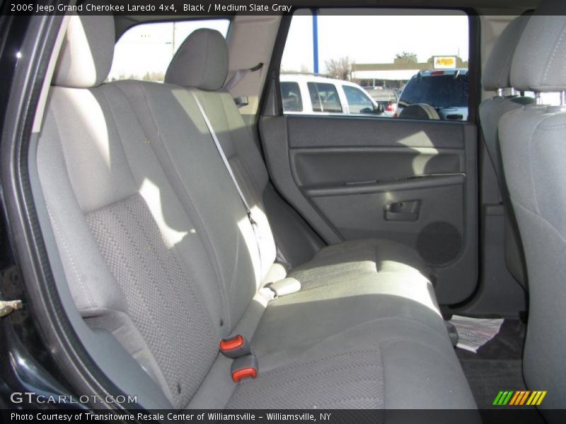 Black / Medium Slate Gray 2006 Jeep Grand Cherokee Laredo 4x4