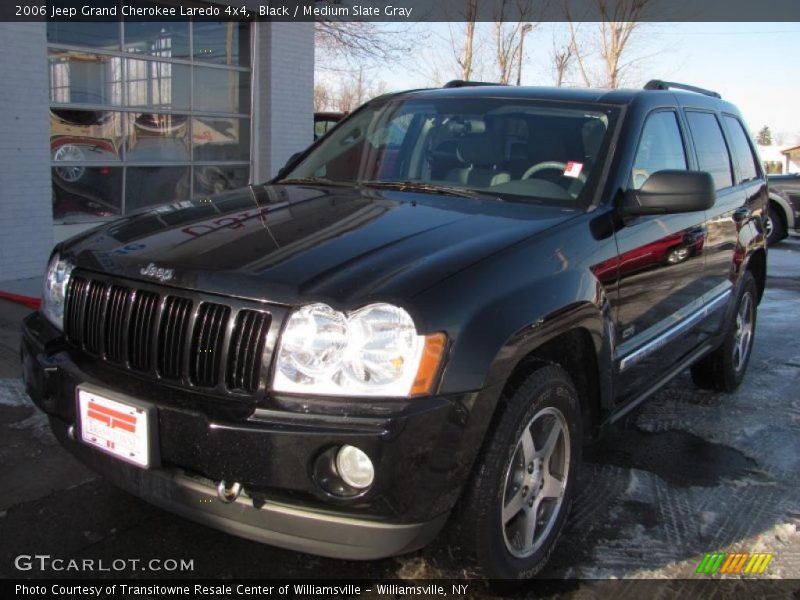 Black / Medium Slate Gray 2006 Jeep Grand Cherokee Laredo 4x4