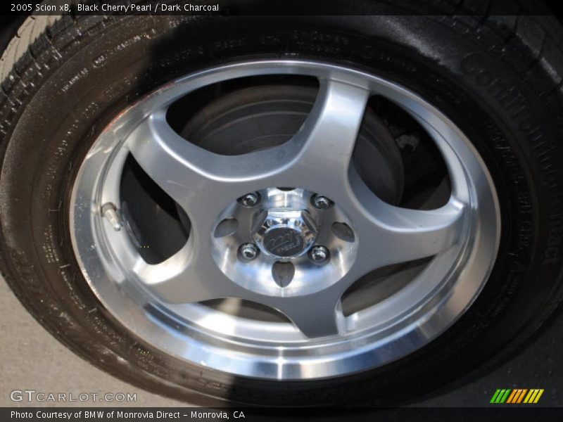 Black Cherry Pearl / Dark Charcoal 2005 Scion xB