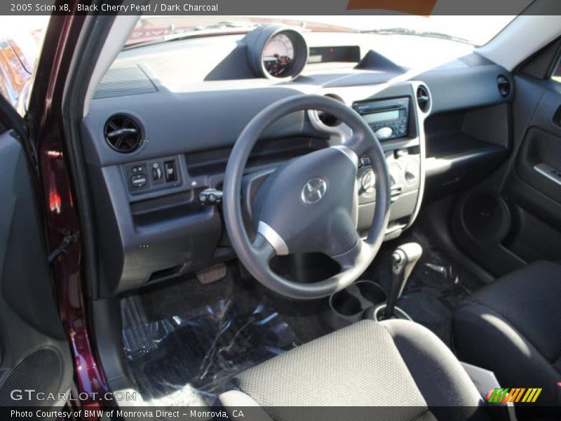 Dashboard of 2005 xB 