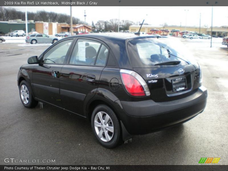 Midnight Black / Gray 2009 Kia Rio Rio5 LX Hatchback