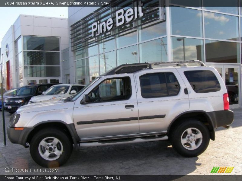 Silver Lightning Metallic / Gray 2004 Nissan Xterra XE 4x4