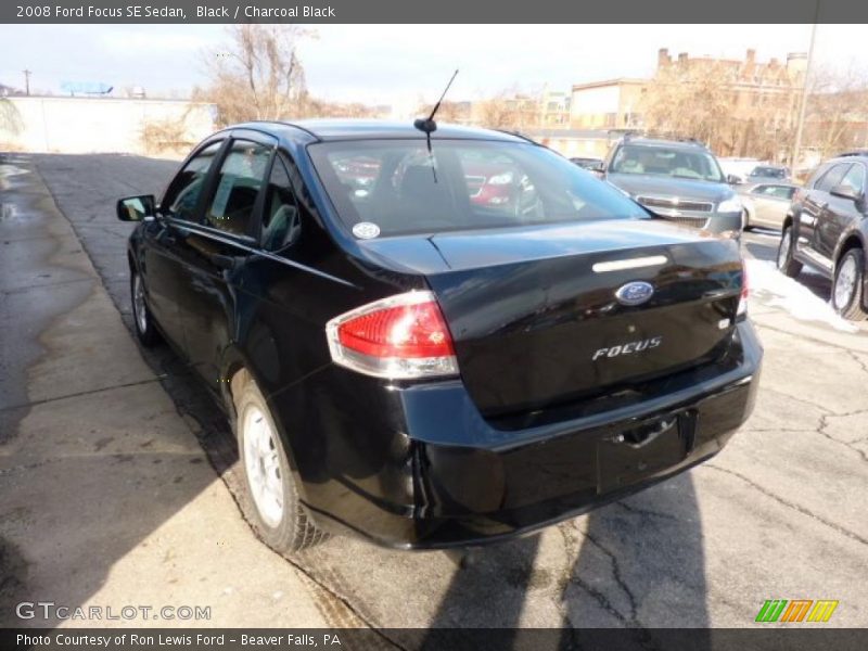 Black / Charcoal Black 2008 Ford Focus SE Sedan