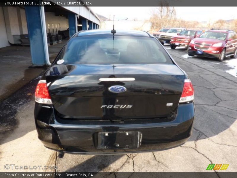 Black / Charcoal Black 2008 Ford Focus SE Sedan