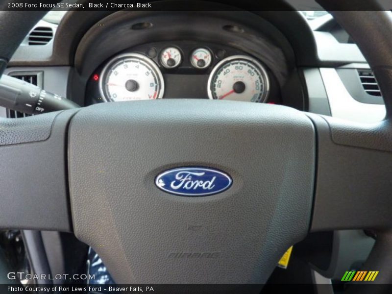 Black / Charcoal Black 2008 Ford Focus SE Sedan