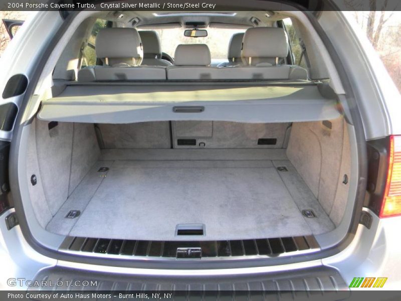  2004 Cayenne Turbo Trunk