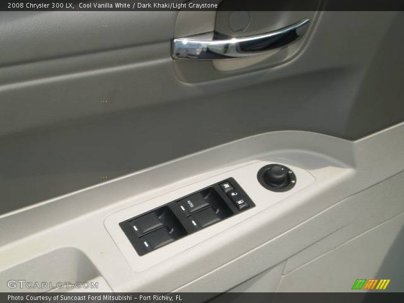 Cool Vanilla White / Dark Khaki/Light Graystone 2008 Chrysler 300 LX