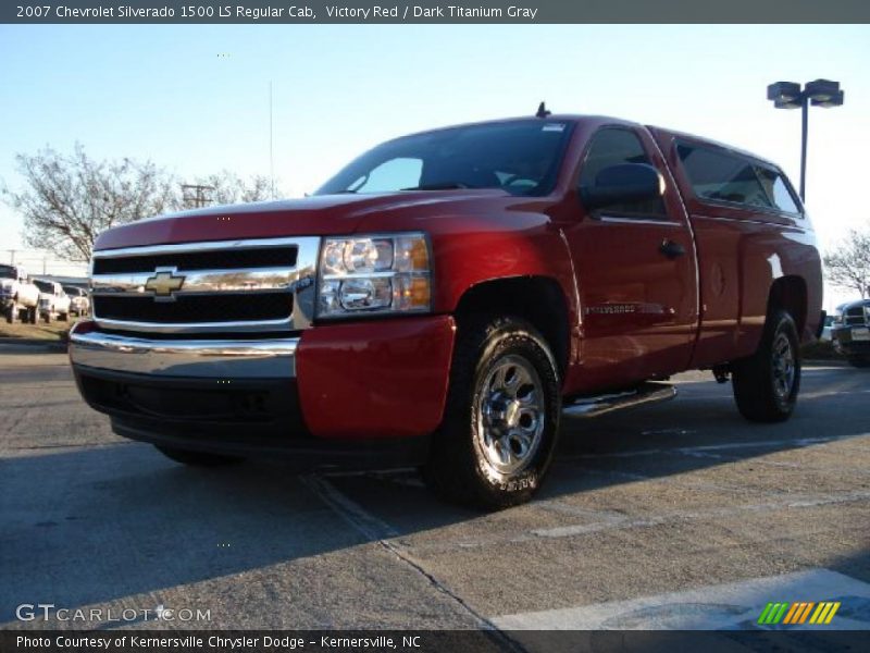 Victory Red / Dark Titanium Gray 2007 Chevrolet Silverado 1500 LS Regular Cab