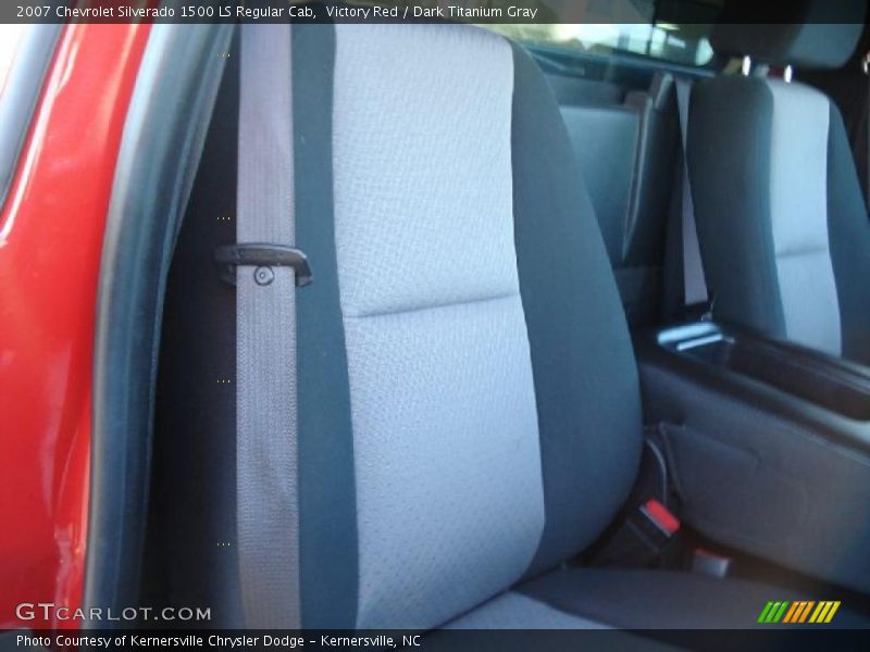 Victory Red / Dark Titanium Gray 2007 Chevrolet Silverado 1500 LS Regular Cab