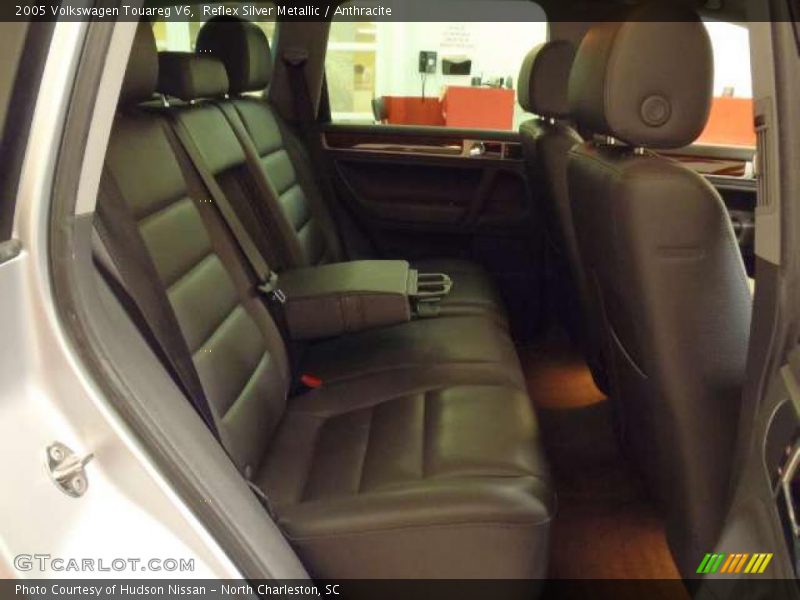 Reflex Silver Metallic / Anthracite 2005 Volkswagen Touareg V6