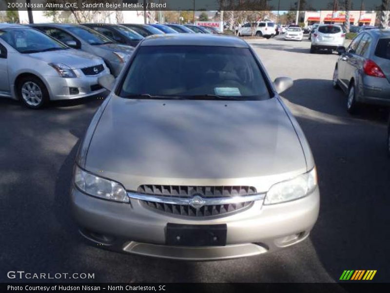 Sandrift Beige Metallic / Blond 2000 Nissan Altima GXE