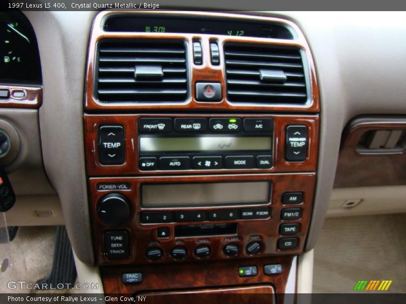 Controls of 1997 LS 400