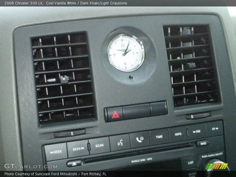 Cool Vanilla White / Dark Khaki/Light Graystone 2008 Chrysler 300 LX