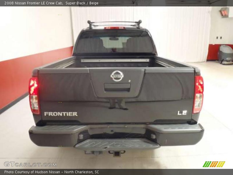 Super Black / Beige 2008 Nissan Frontier LE Crew Cab