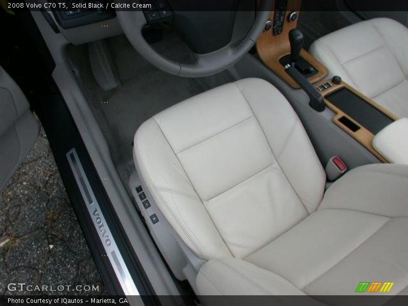 Solid Black / Calcite Cream 2008 Volvo C70 T5