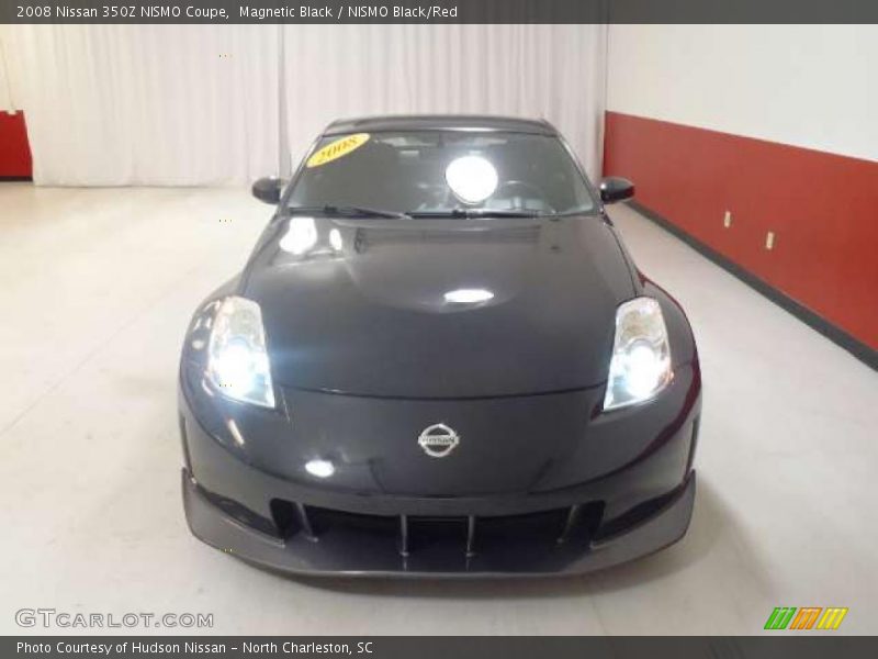 Magnetic Black / NISMO Black/Red 2008 Nissan 350Z NISMO Coupe