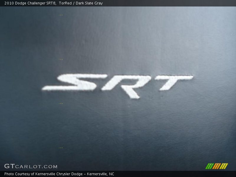 TorRed / Dark Slate Gray 2010 Dodge Challenger SRT8