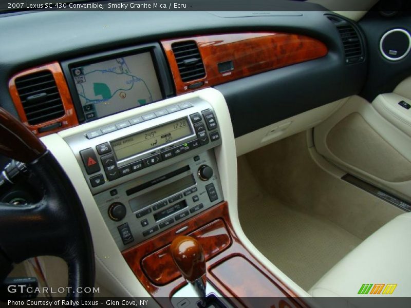 Dashboard of 2007 SC 430 Convertible