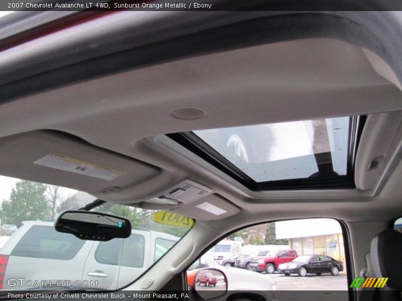 Sunburst Orange Metallic / Ebony 2007 Chevrolet Avalanche LT 4WD