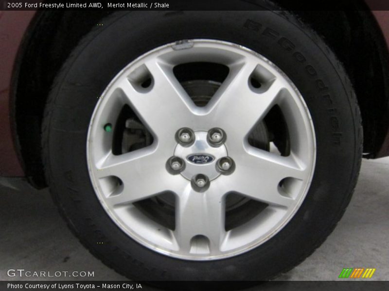  2005 Freestyle Limited AWD Wheel