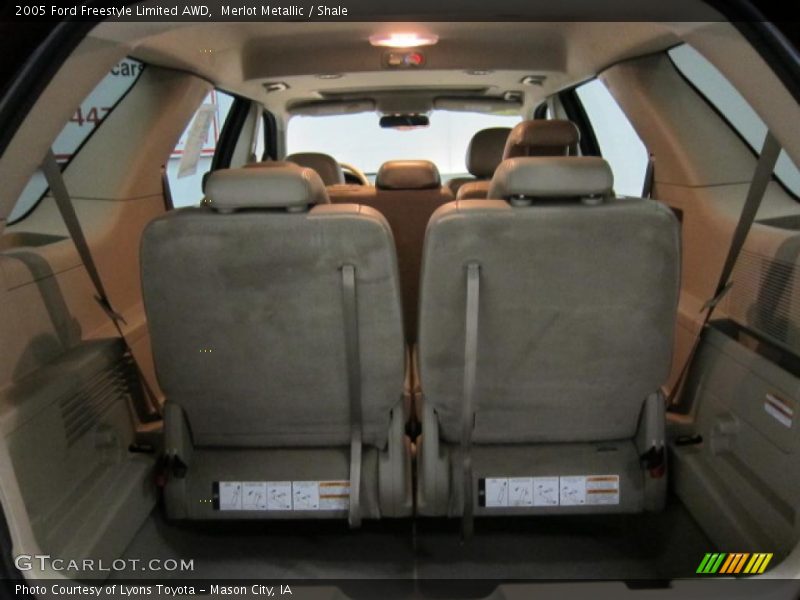  2005 Freestyle Limited AWD Trunk