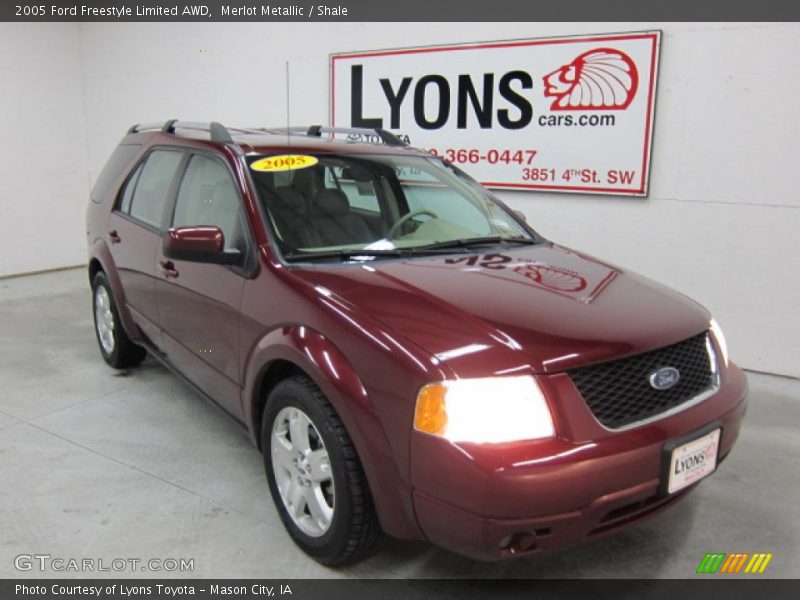 Merlot Metallic / Shale 2005 Ford Freestyle Limited AWD
