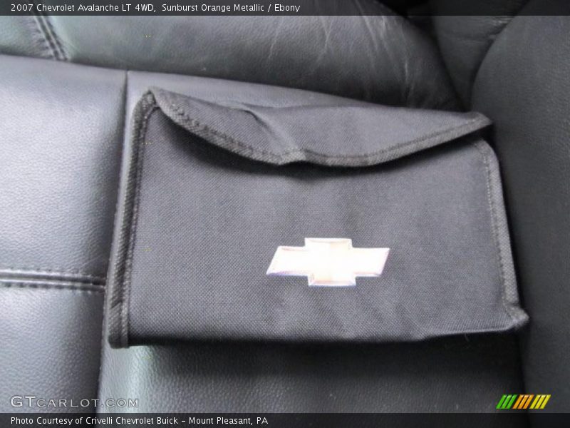 Sunburst Orange Metallic / Ebony 2007 Chevrolet Avalanche LT 4WD