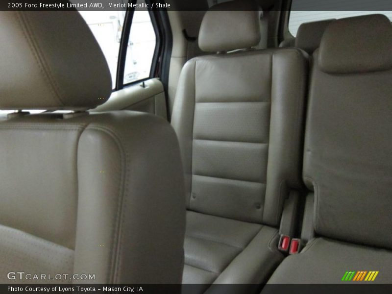 Merlot Metallic / Shale 2005 Ford Freestyle Limited AWD