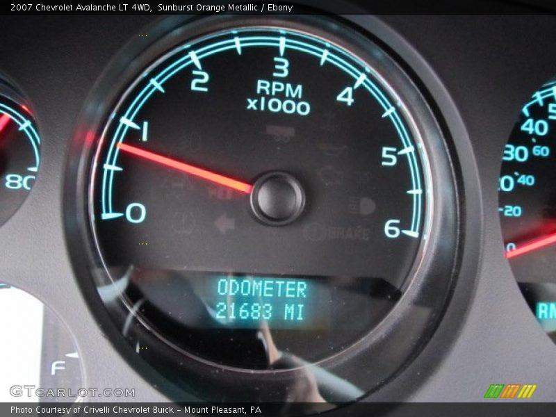 Sunburst Orange Metallic / Ebony 2007 Chevrolet Avalanche LT 4WD