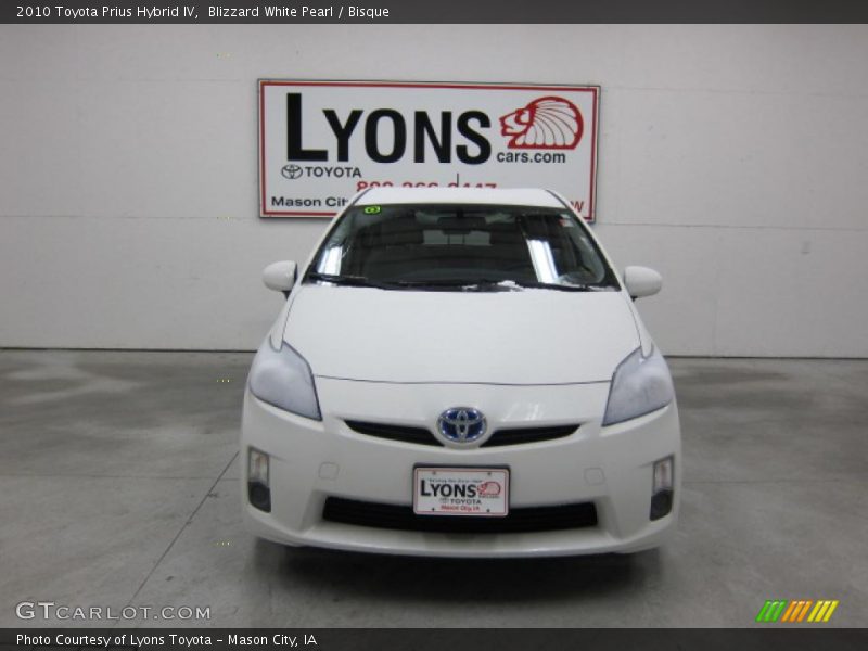 Blizzard White Pearl / Bisque 2010 Toyota Prius Hybrid IV