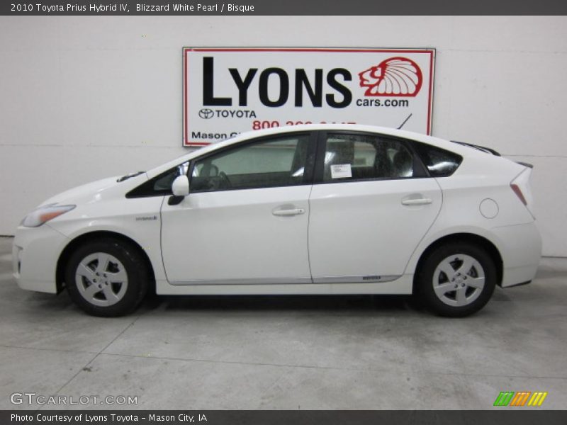 Blizzard White Pearl / Bisque 2010 Toyota Prius Hybrid IV