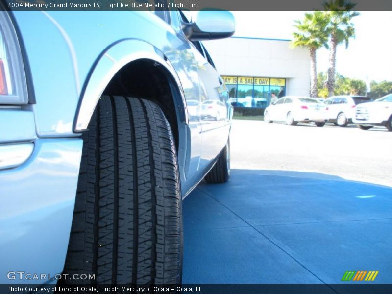 Light Ice Blue Metallic / Light Flint 2004 Mercury Grand Marquis LS