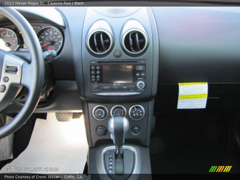 Cayenne Red / Black 2011 Nissan Rogue SV