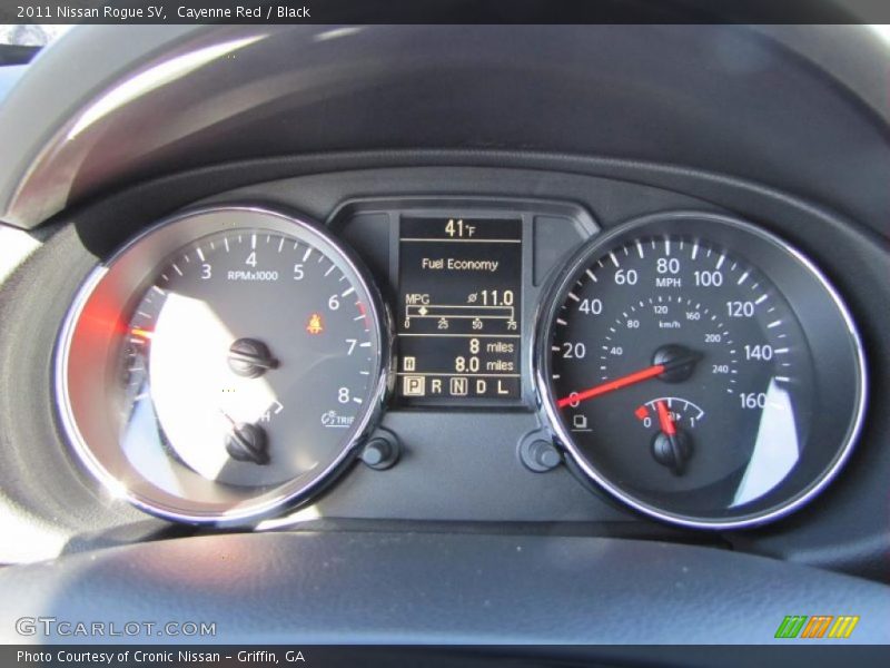 Cayenne Red / Black 2011 Nissan Rogue SV