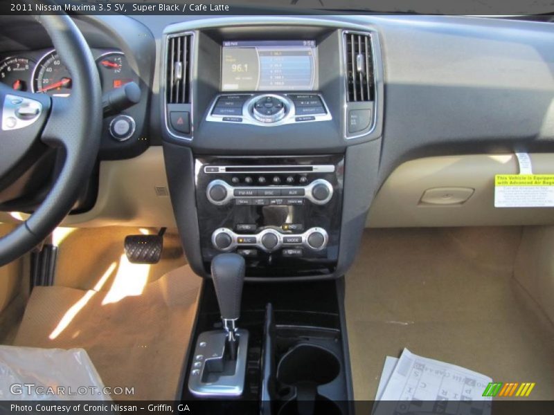 Super Black / Cafe Latte 2011 Nissan Maxima 3.5 SV