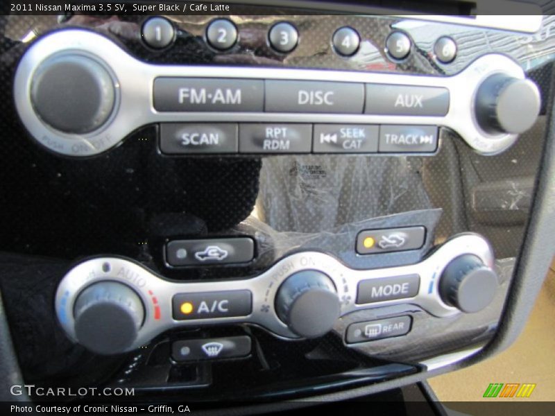 Super Black / Cafe Latte 2011 Nissan Maxima 3.5 SV