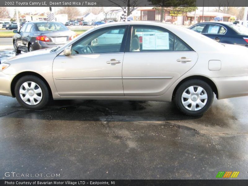 Desert Sand Mica / Taupe 2002 Toyota Camry LE