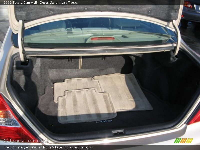 Desert Sand Mica / Taupe 2002 Toyota Camry LE