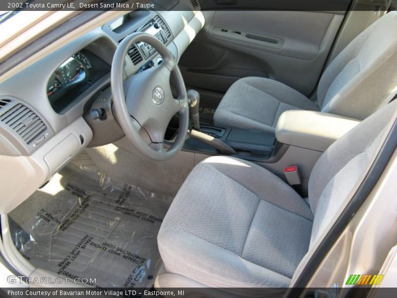 Desert Sand Mica / Taupe 2002 Toyota Camry LE