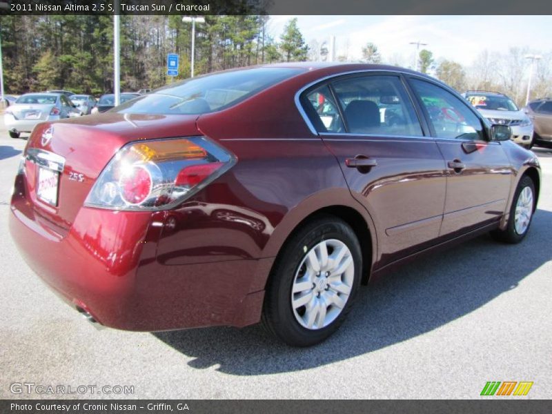 Tuscan Sun / Charcoal 2011 Nissan Altima 2.5 S