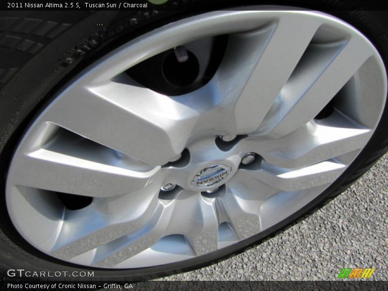 Tuscan Sun / Charcoal 2011 Nissan Altima 2.5 S