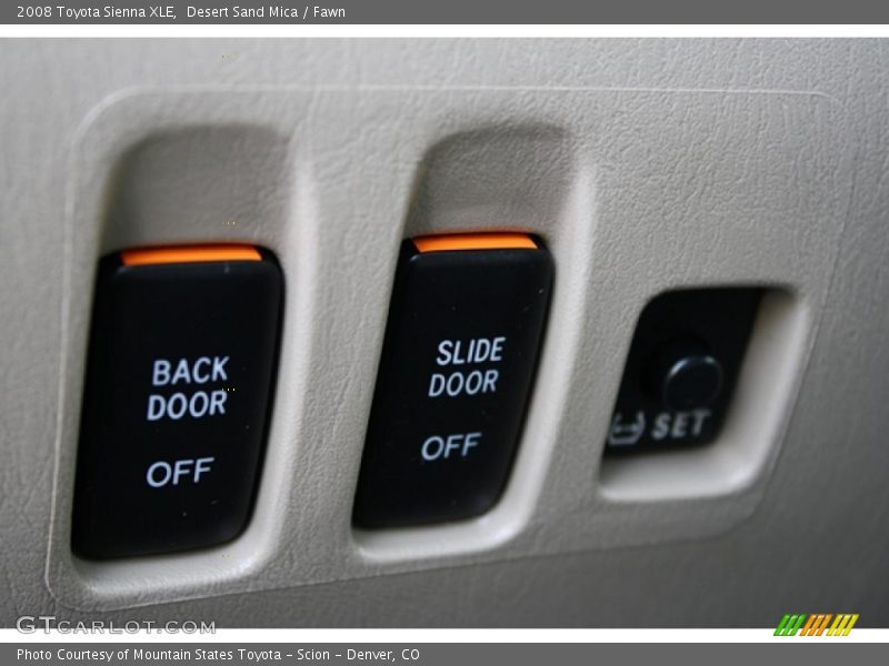 Desert Sand Mica / Fawn 2008 Toyota Sienna XLE