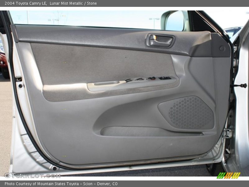 Lunar Mist Metallic / Stone 2004 Toyota Camry LE